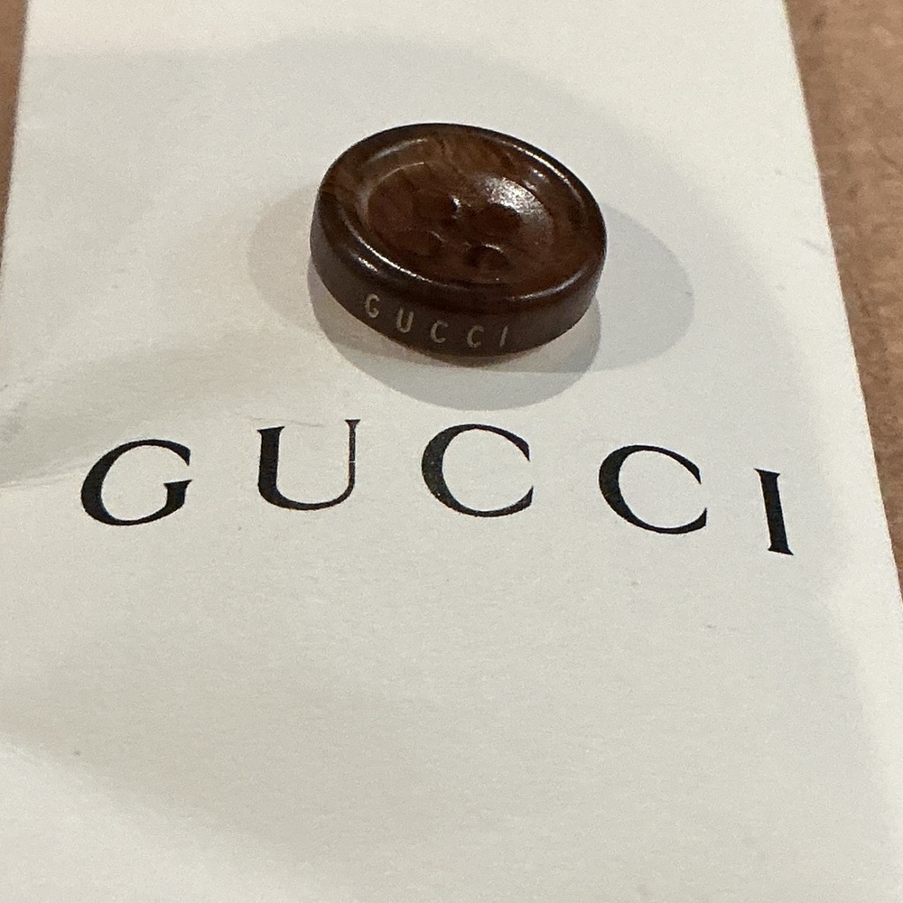 New authentic Gucci luxury designer signature replacement button brown tortoise
